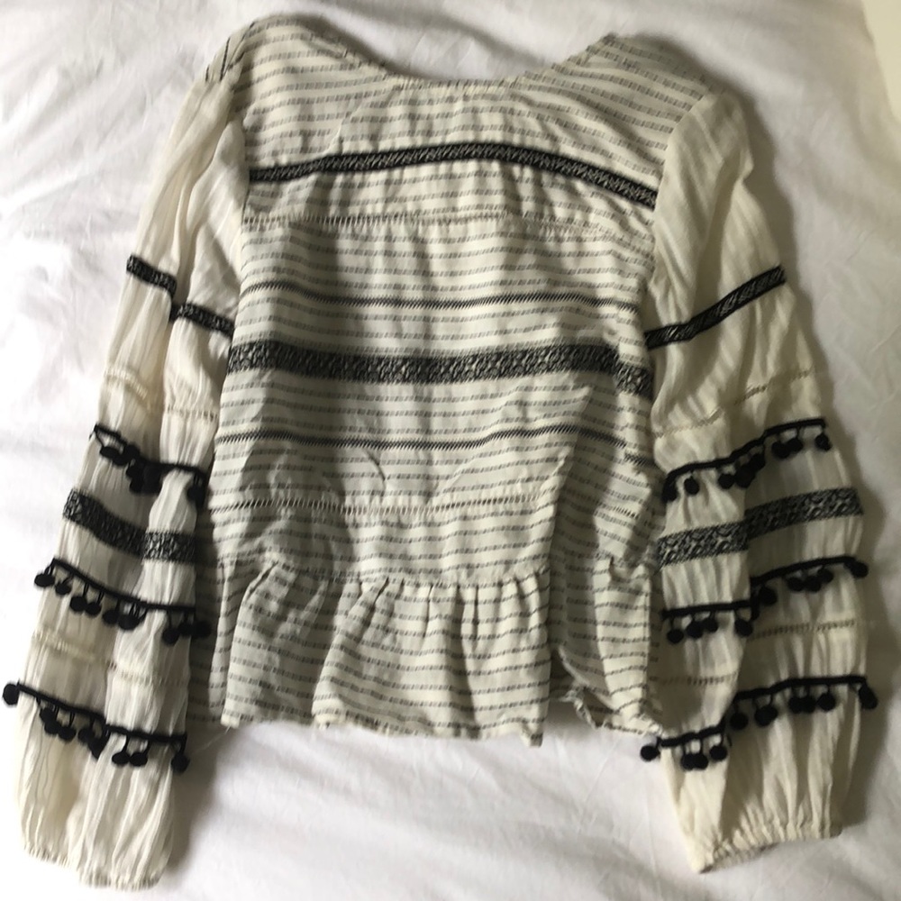 Pompom sleeve Zara peplum top